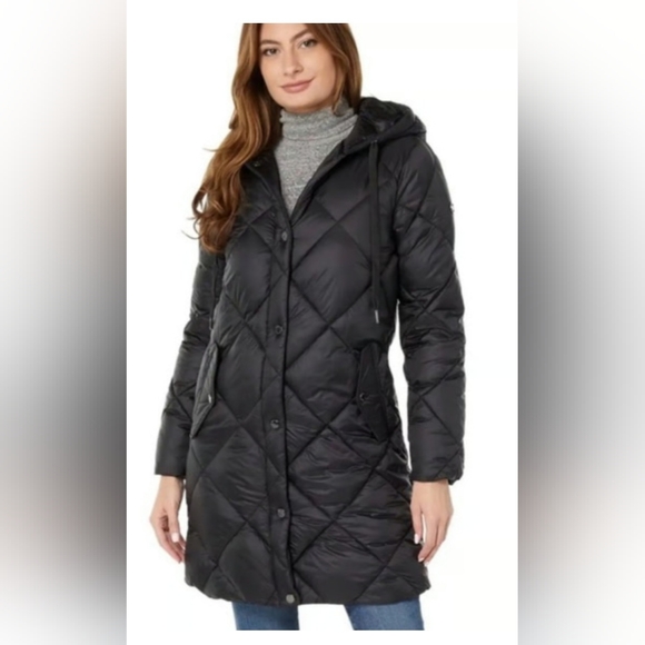 Michael Kors Jackets & Blazers - MICHAEL KORS Women's Black Quilted Hooded Coat